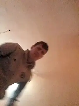 Snapshot of uiuftyrrtydre chatting on 19, 11, 2025 uiuftyrrtydre online show from 19, 11, 2025