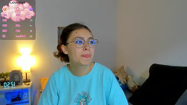 Snapshot of MarieTaylor_ chatting on 10, 5, 2026 MarieTaylor online show from 10, 5, 2026