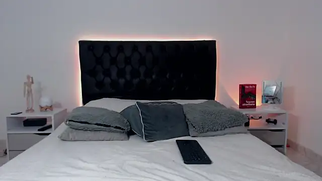 Snapshot of ray_Weeed chatting on 27, 11, 2025 ray Weeed online show from 27, 11, 2025