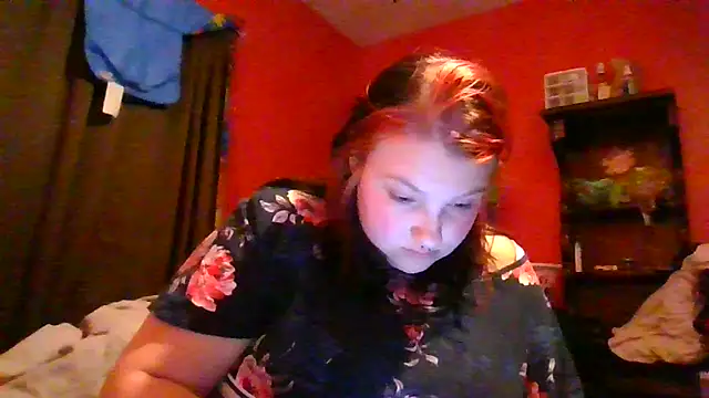 Snapshot of living420 chatting on 20, 11, 2025 living420 online show from 20, 11, 2025