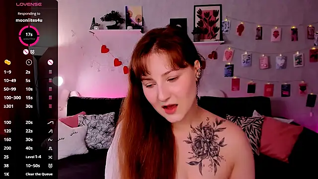 Snapshot of velvet_cherry_ chatting on 19, 7, 2026 velvet cherry online show from 19, 7, 2026
