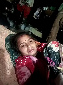 Snapshot of Hot_erion chatting on 28, 11, 2025 Hot erion online show from 28, 11, 2025