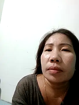 Snapshot of Reema_143 chatting on 21, 11, 2025 Reema 143 online show from 21, 11, 2025