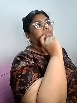 Riya-mallus online show from 24, 11, 2025