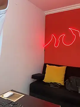 Mike savage3 online show from 9, 4, 2026