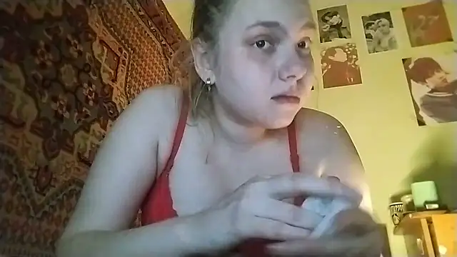 Snapshot of KikiBang chatting on 17, 5, 2026 KikiBang online show from 17, 5, 2026