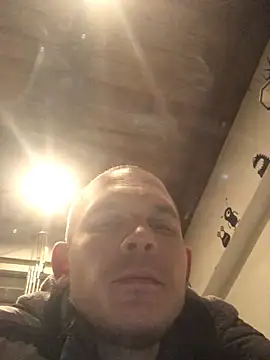 Spielzeugtwink online show from 17, 3, 2026