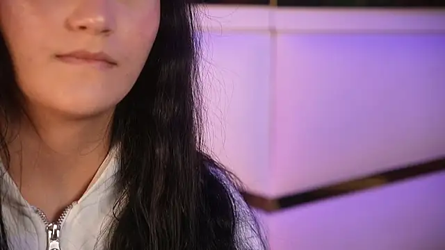 Snapshot of luciana_agudelo chatting on 6, 4, 2026 luciana agudelo online show from 6, 4, 2026