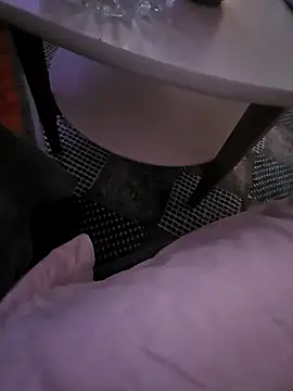 Xalooo04 online show from 22, 11, 2025