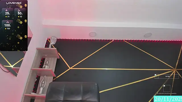 Snapshot of Amora_Sex chatting on 20, 11, 2025 Amora Sex online show from 20, 11, 2025