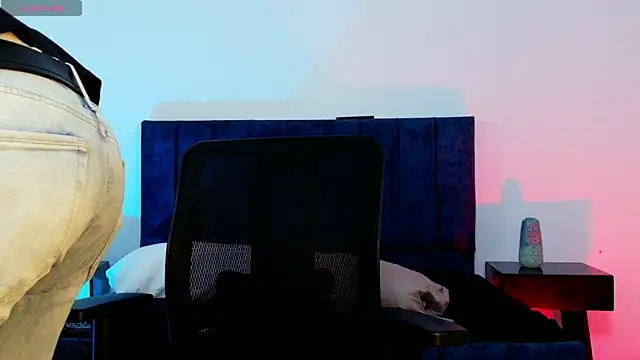 Ethan-Connor online show from 6, 1, 2026