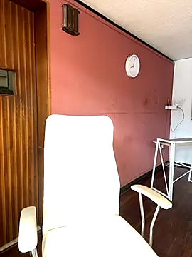 Snapshot of KyliePinkk_ chatting on 26, 11, 2025 KyliePinkk online show from 26, 11, 2025