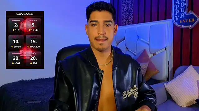 Snapshot of ken_blakerr chatting on 24, 11, 2025 ken blakerr online show from 24, 11, 2025