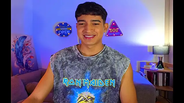 Snapshot of ken_blakerr chatting on 5, 2, 2026 ken blakerr online show from 5, 2, 2026