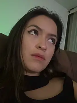 Snapshot of Little__Danni1 chatting on 20, 2, 2026 Little Danni1 online show from 20, 2, 2026