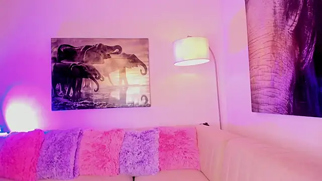 Snapshot of emmyheart7 chatting on 11, 2, 2026 emmyheart7 online show from 11, 2, 2026