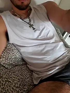 Auron merrow online show from 1, 4, 2026