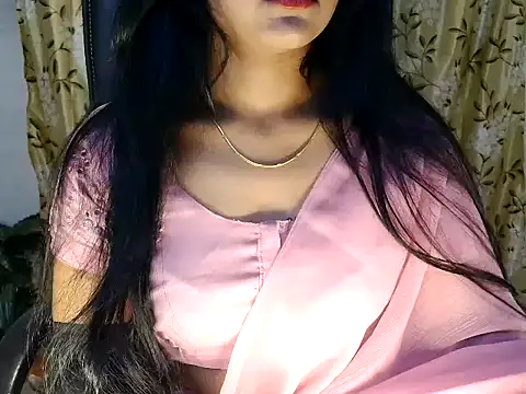 Snapshot of cute_girl_81 chatting on 14, 1, 2026 cute girl 81 online show from 14, 1, 2026