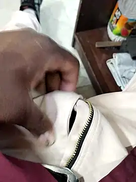 Snapshot of Roy___121 chatting on 26, 2, 2026 Roy 121 online show from 26, 2, 2026