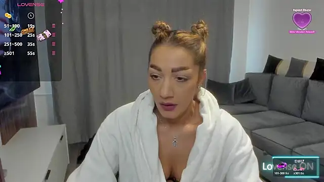 rossana doll online show from 13, 3, 2026