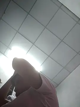 Snapshot of akura-03 chatting on 25, 11, 2025 akura-03 online show from 25, 11, 2025