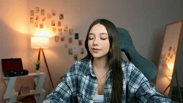 Vexorine online show from 19, 3, 2026