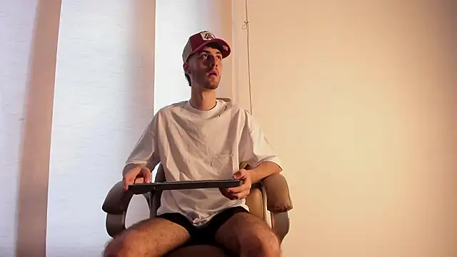 Emir Ozan  online show from 21, 2, 2026