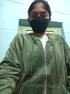 Snapshot of Miss_tinaaa chatting on 2, 12, 2025 Miss tinaaa online show from 2, 12, 2025