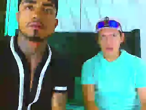 Snapshot of Hot_Latino_x chatting on 24, 11, 2025 Hot Latino x online show from 24, 11, 2025