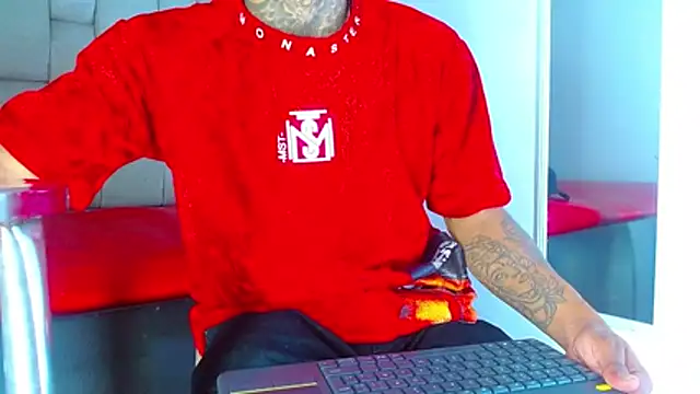 Hot Latino x online show from 16, 4, 2026