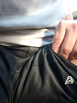 Snapshot of Sebgeneve chatting on 2, 3, 2026 Sebgeneve online show from 2, 3, 2026