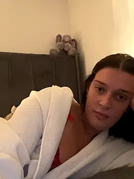 Snapshot of Kerysmae chatting on 26, 11, 2025 Kerysmae online show from 26, 11, 2025