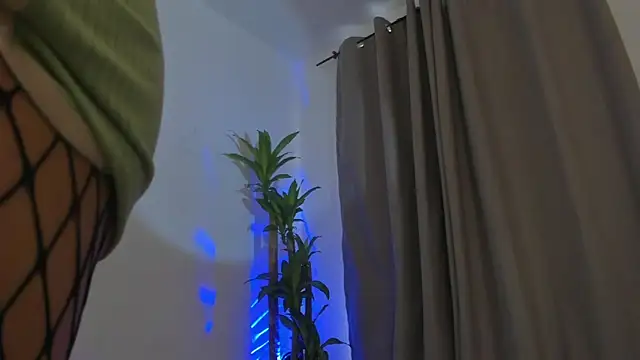 Snapshot of Catty_Noir chatting on 25, 11, 2025 Catty Noir online show from 25, 11, 2025