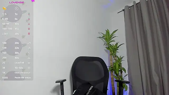 Snapshot of Catty_Noir chatting on 27, 11, 2025 Catty Noir online show from 27, 11, 2025