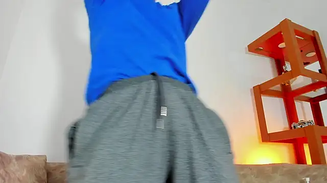 Snapshot of RexWildExplore chatting on 1, 12, 2025 RexWildExplore online show from 1, 12, 2025