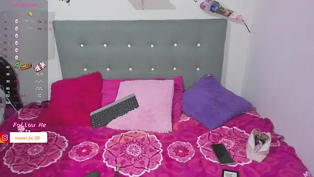 Snapshot of tammy_moon09_ chatting on 10, 7, 2026 tammy moon09 online show from 10, 7, 2026
