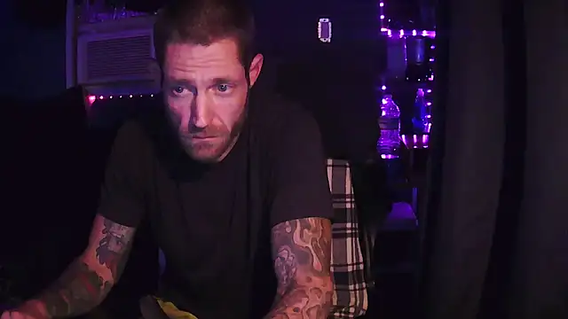 KingCole2390 online show from 6, 2, 2026