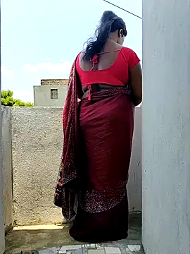 Desicouple1706 online show from 25, 4, 2026