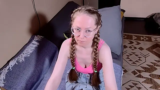 Snapshot of G0LDI chatting on 2, 7, 2026 G0LDI online show from 2, 7, 2026