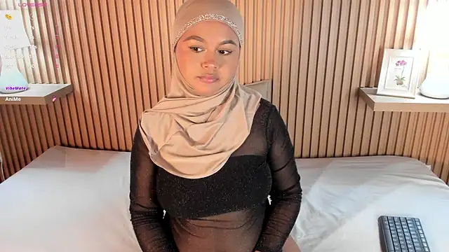 Snapshot of jasmyne_anbar chatting on 20, 12, 2025 jasmyne anbar online show from 20, 12, 2025