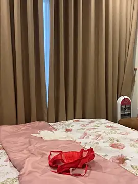 Queen-of-Love online show from 8, 2, 2026