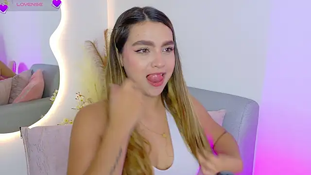 Ambar Carter online show from 20, 5, 2026