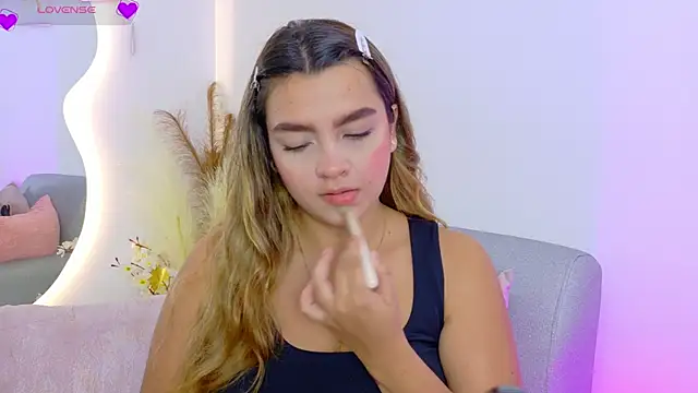 Ambar Carter online show from 22, 5, 2026