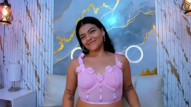 Snapshot of NIKIBUNNY chatting on 26, 11, 2025 NIKIBUNNY online show from 26, 11, 2025