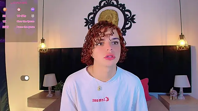 Skyee angel online show from 2, 4, 2026