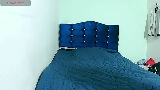 ashleey palmer online show from 15, 4, 2026