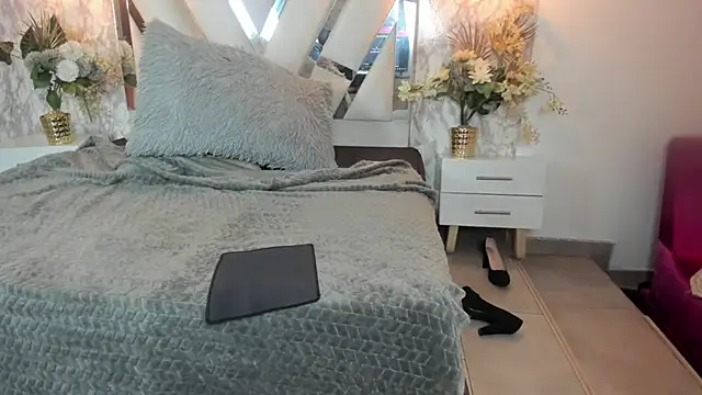 Snapshot of Mysterius_Woman chatting on 16, 2, 2026 Mysterius Woman online show from 16, 2, 2026