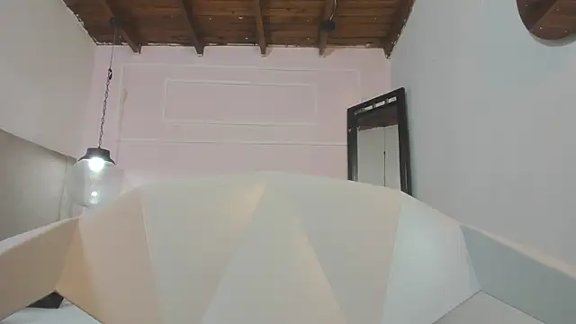 Izelevans online show from 6, 4, 2026