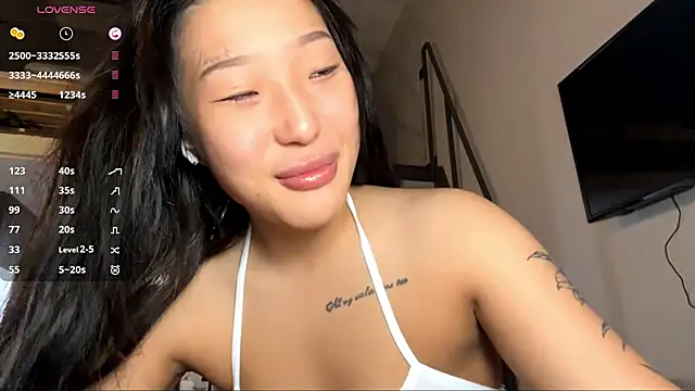 EIeniVanwart online show from 5, 1, 2026