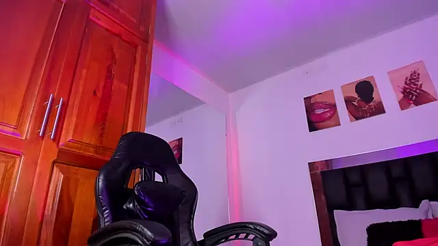 ValeryTs1 online show from 2, 4, 2026